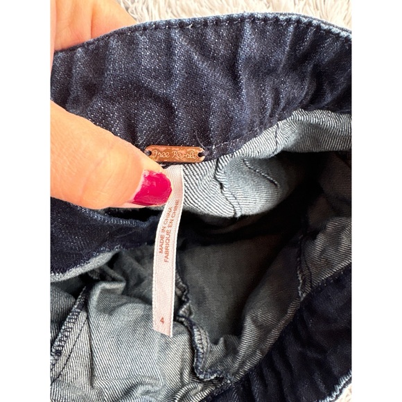 Free People Lace Up Pleated Boho Dark Wash Denim Jean Mini Skirt Y2K - Picture 3 of 4